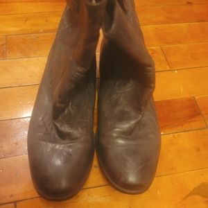 Used frye navy blue distressed booties